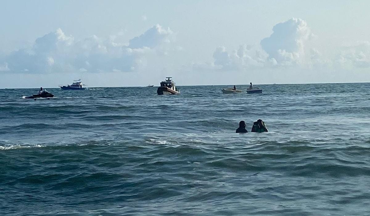 Por falla mecánica turista de Chihuahua cae de parachute en Mazatlán