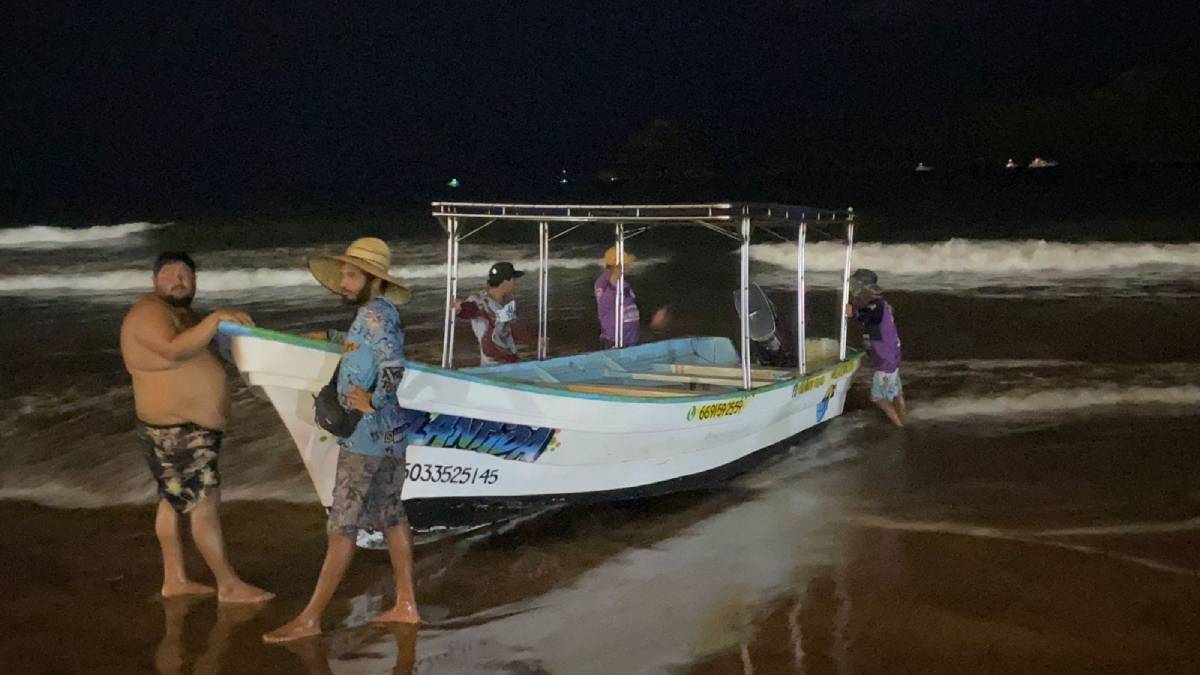 Turistas quedan varados en Isla Venados en Mazatlán, tras descomponerse su embarcación