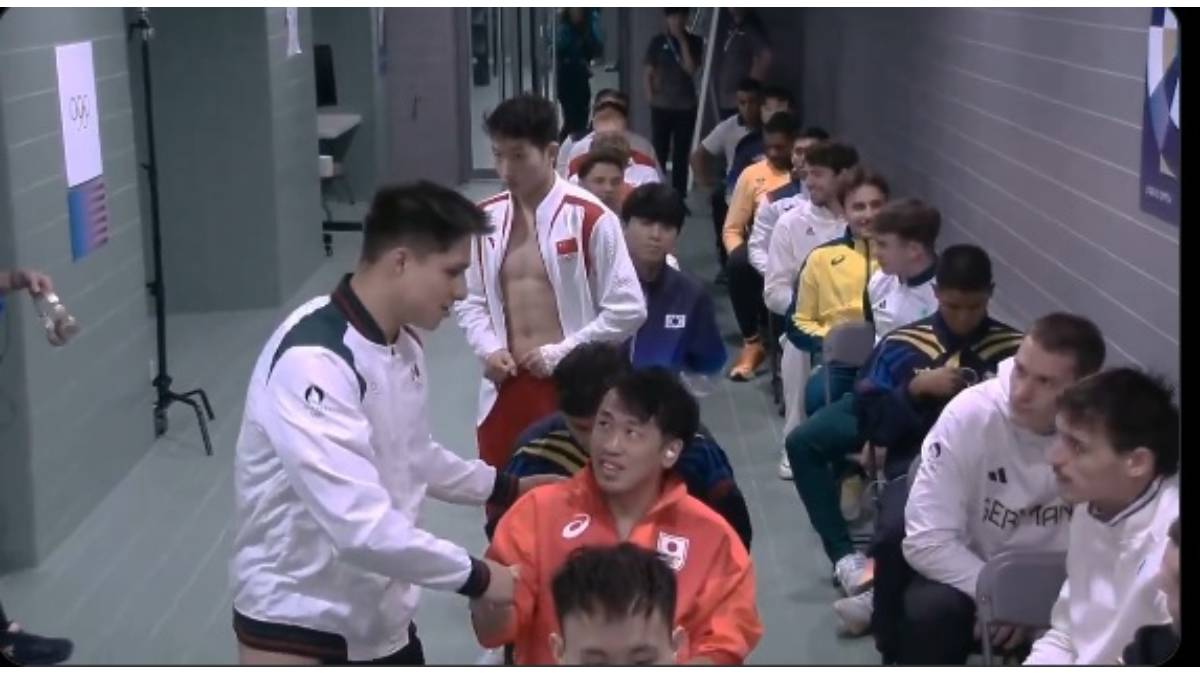 VIDEO: Clavadista mexicano Osmar Olvera demostró el deportivismo y educación previo a su competición en París 2024