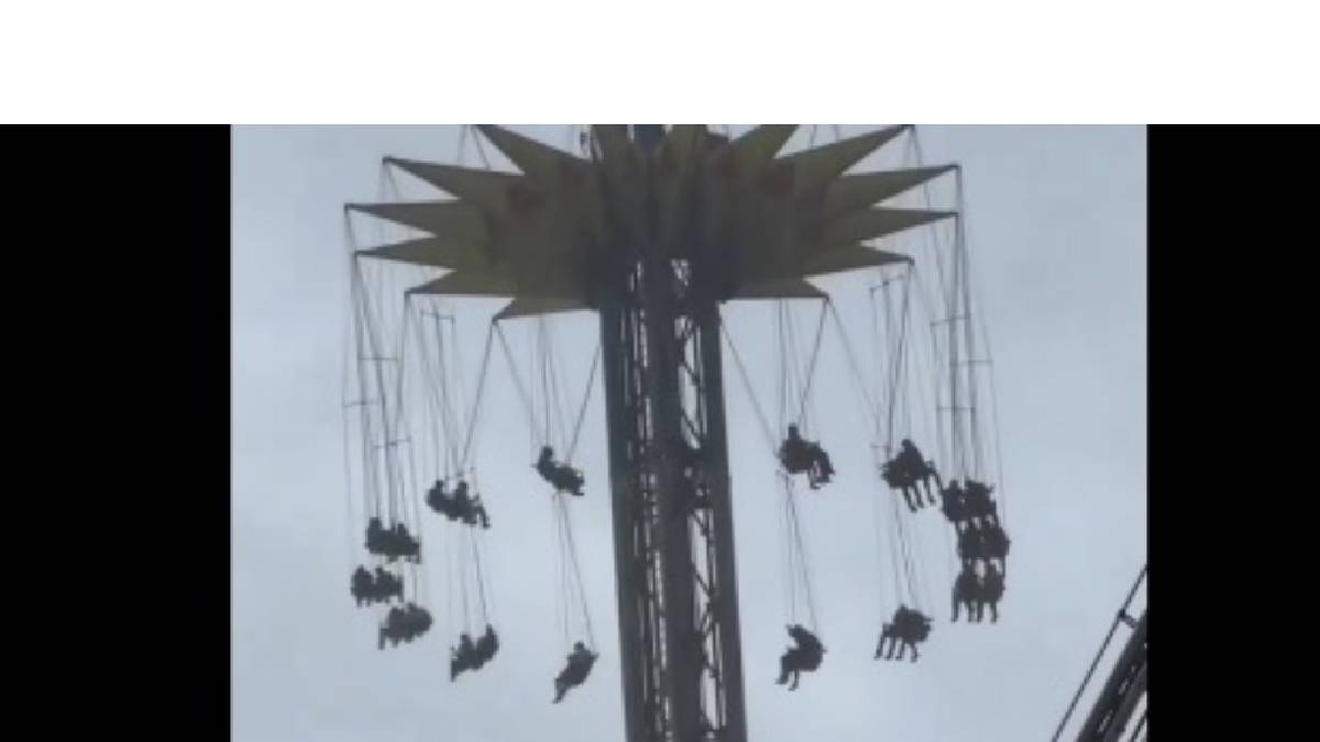 video vaya susto personas que paseaban en un juego quedan suspendidas en el aire tras intensa lluvia en six flags