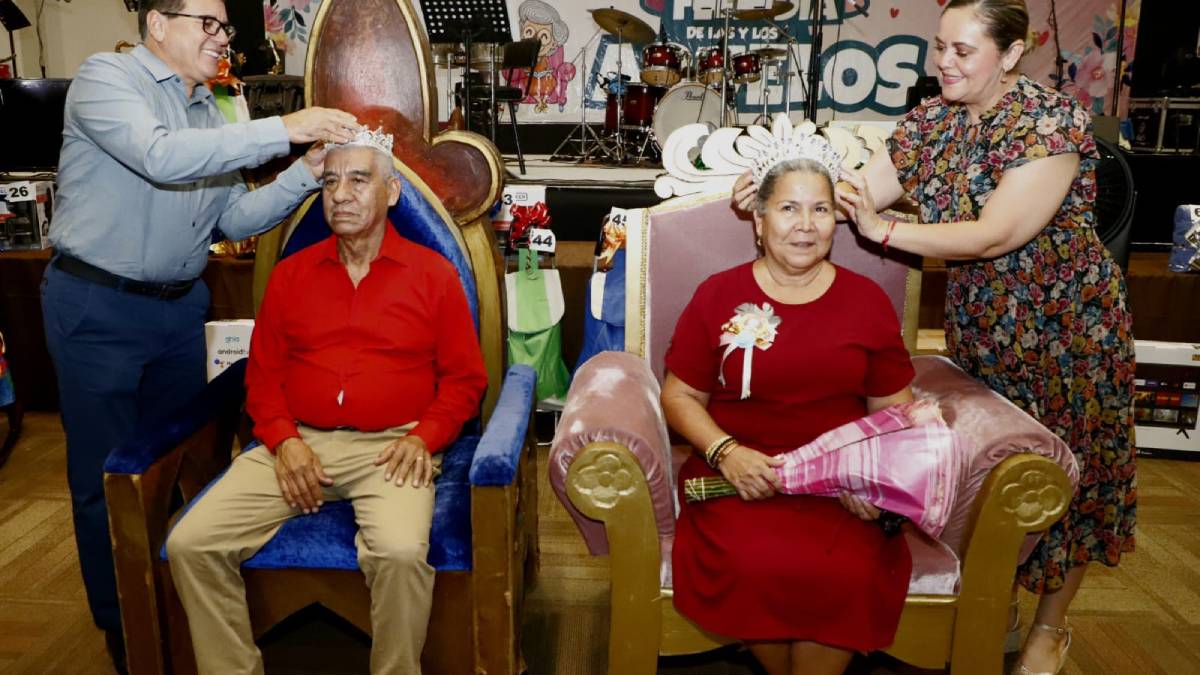¡Vivan los abuelitos! En Mazatlán con fiesta en grande les consienten