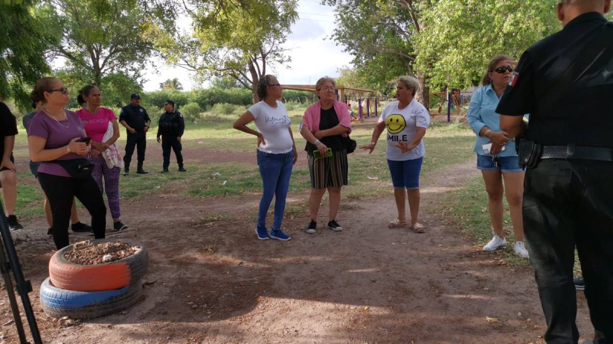 “Vivimos a oscuras y en peligro”: Vecinos del Nuevo Siglo y Catarinas tras manifestación por la agresión sexual de joven estudiante