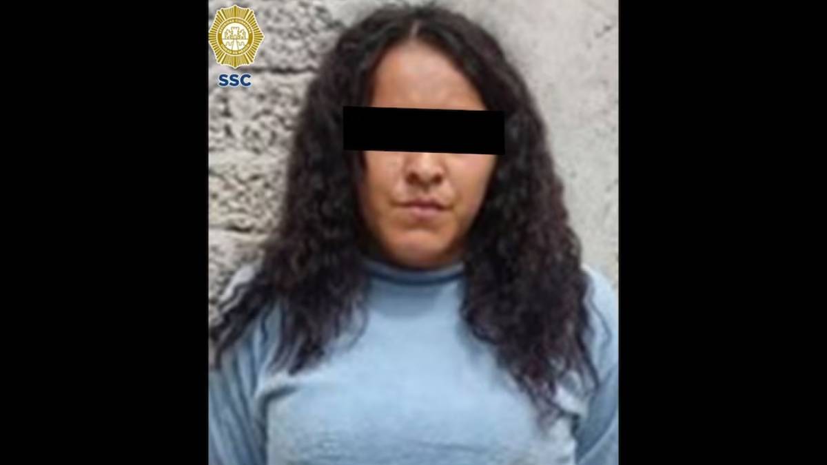 Detienen a mujer por vender cocaína a estudiantes de secundaria en CDMX