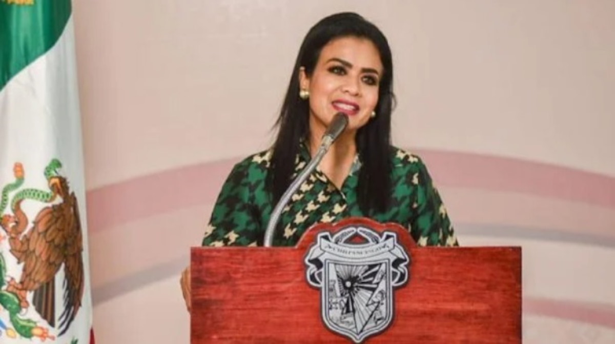 Alcaldesa de Chilpancingo es expulsada de Morena por reunión con líder criminal