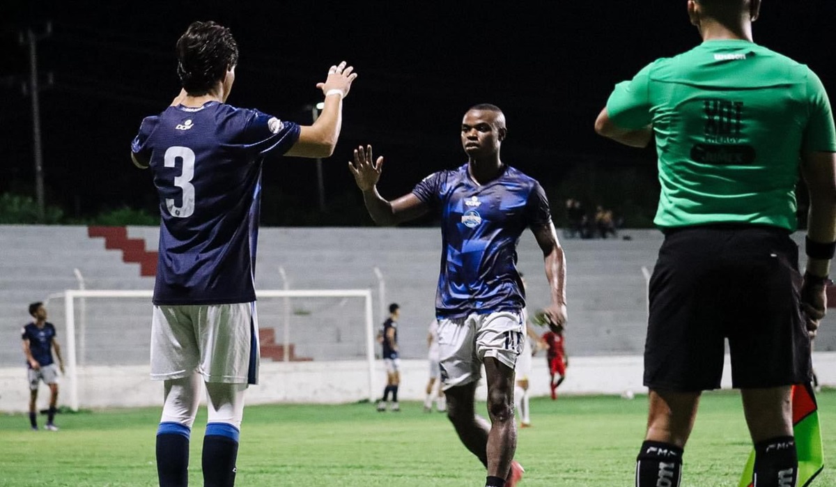 Con goles del ‘Choco’ Verduzco, Agricultores FC inicia con triunfo en la Liga Premier