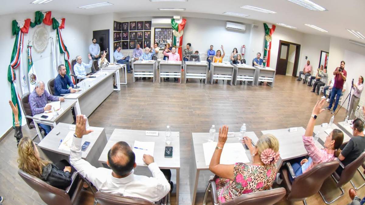Ahome vota a favor de reforma para instalar Congreso de Sinaloa el 30 de septiembre y ya no el 1 de octubre