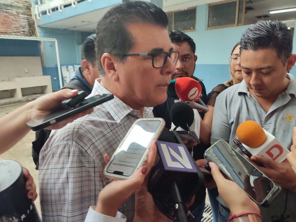 ‘Hacer protestas no genera cambios, esto es en lo jurídico’, aclara alcalde de Mazatlán sobre accesos de playas