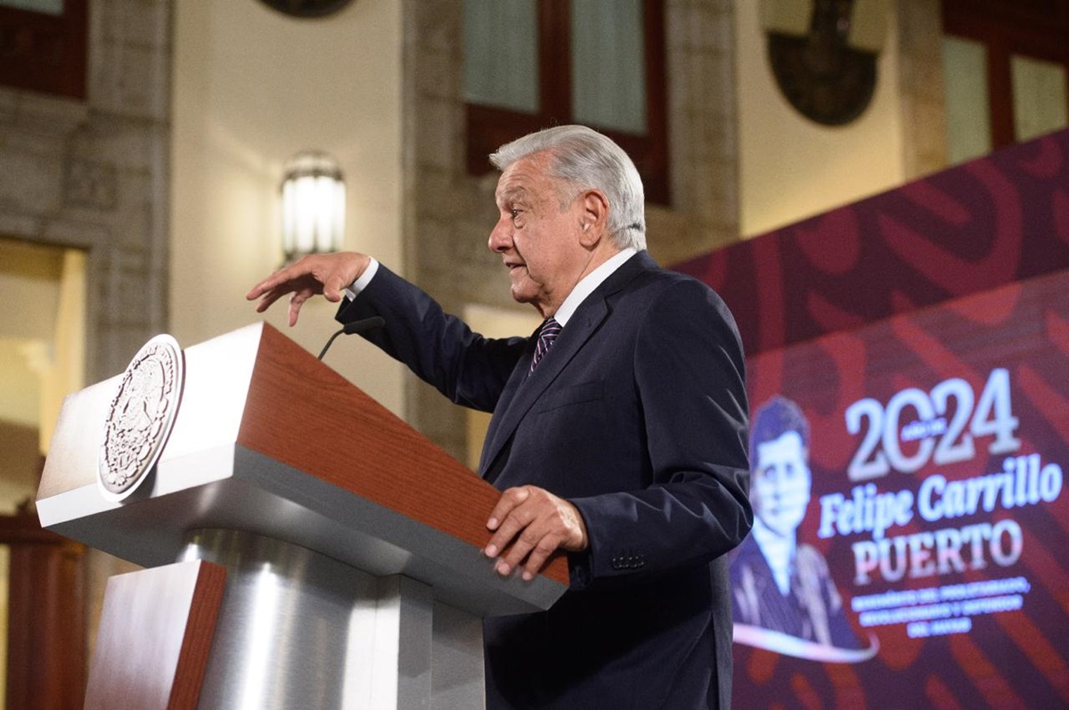 ‘¿De parte de quién?’, cuestiona AMLO planteamiento del panista Marko Cortés