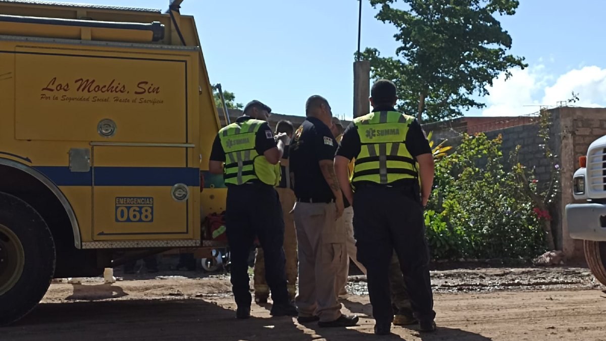 Se incendia una vivienda en ejido Campo Estrada Ahome