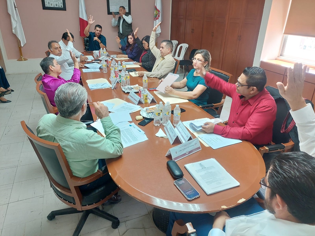 Con un voto en contra, en Salvador Alvarado, cabildo, aprueba el decreto 878 enviado por el Congreso del Estado