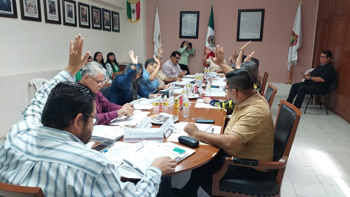 Cabildo de Salvador Alvarado aprueba recurso de más de 2.7 mdp para la rehabilitación de caminos y luminarias