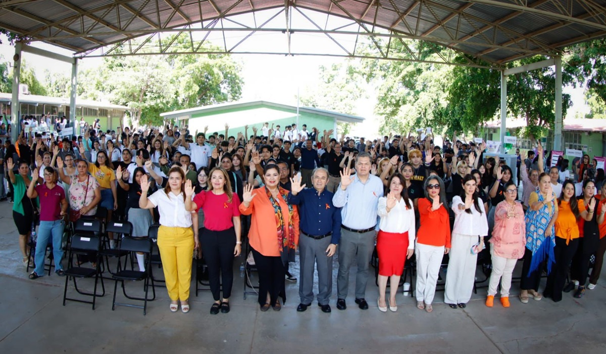 Cobaes y Semujeres inician ciclo de conferencias “Prevención de la Violencia Familiar”