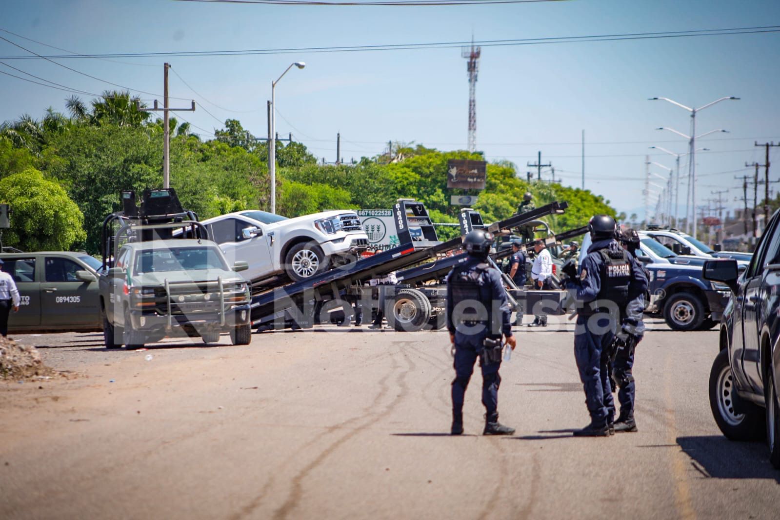 Aseguran 21 vehículos y 23 armas tras hechos violentos en Culiacán y Costa Rica