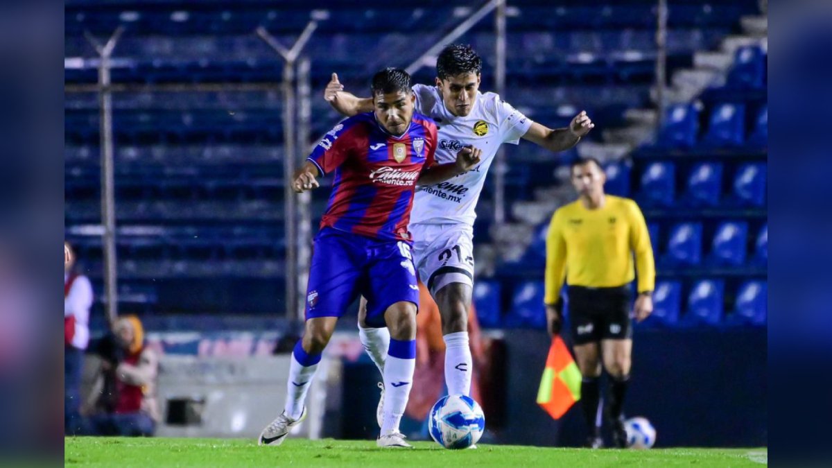 Los Dorados son goleados y el “Hobbit” Bermúdez sufre aparatosa lesión