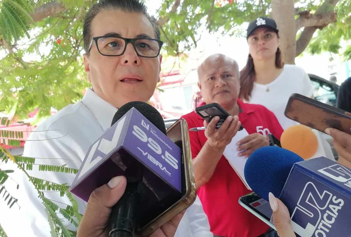 Alcalde de Mazatlán ve con buenos ojos la llegada de militares al sur de Sinaloa