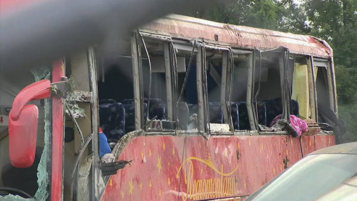 Trágico accidente de autobús en Misisipi deja siete mexicanos fallecidos