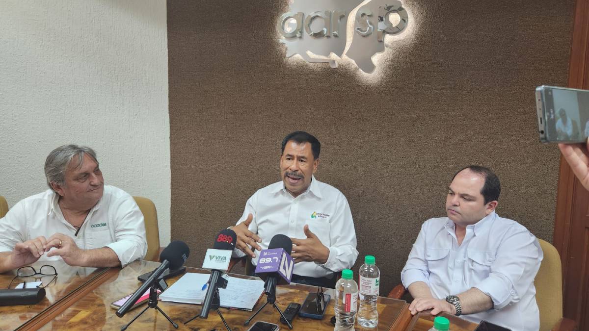 El frijol puede es alternativa muy rentable para productores; informa conferencista en la AARSP