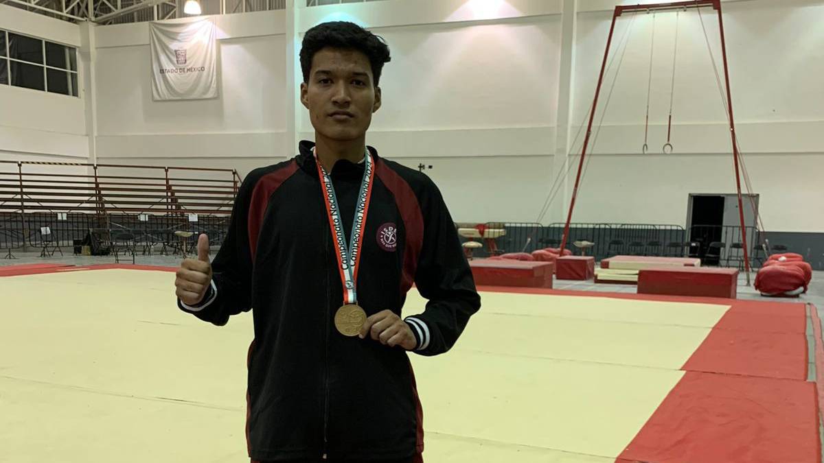 El gimnasta de las UAS, César Aréchiga es campeón nacional en Toluca