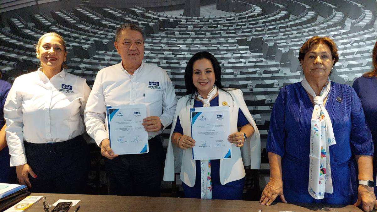 Firman Convenio de Colaboración la CEDH Sinaloa y AMEXME Capítulo Los Mochis