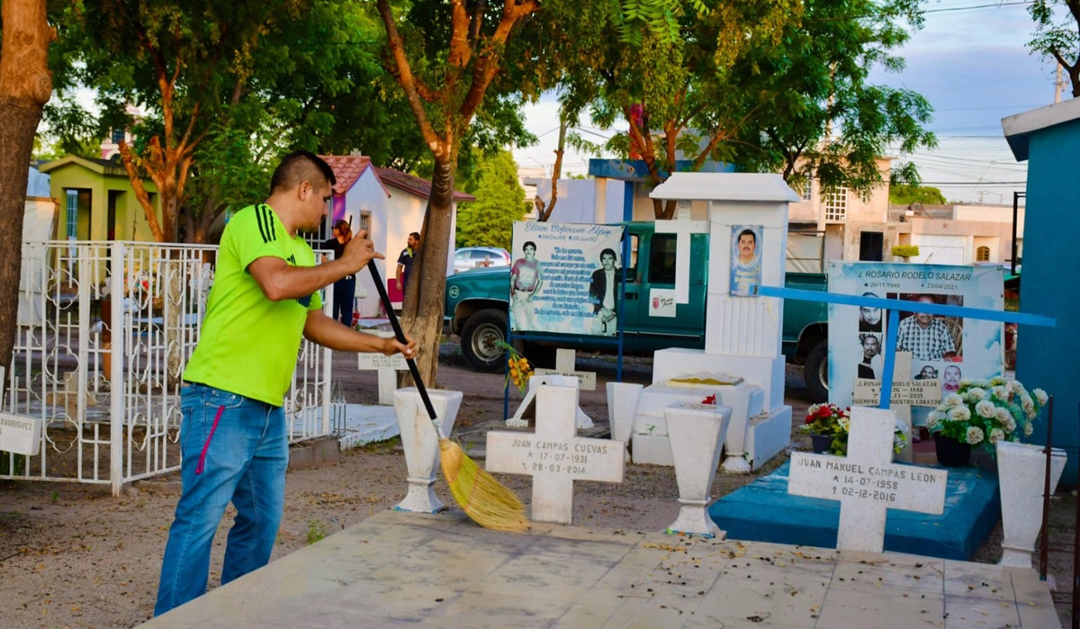 Jornadas del Bienestar estarán enfocadas en panteones hasta concluir la administración en Salvador Alvarado