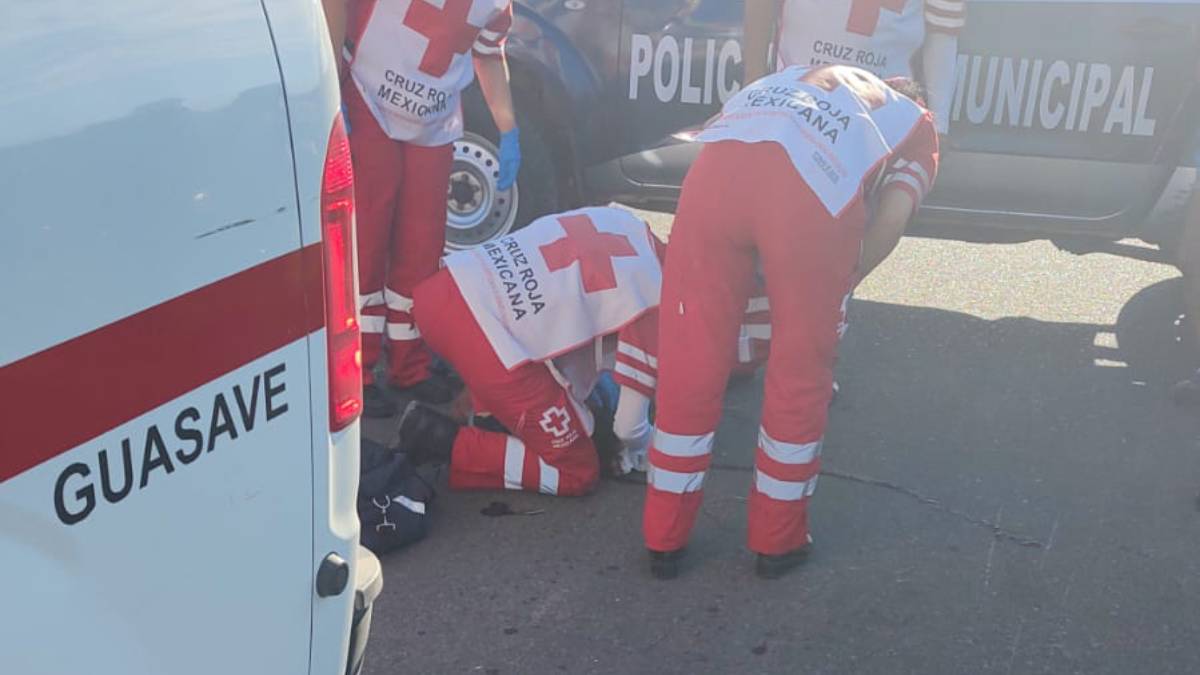 José termina en el hospital tras derrapar y golpearse en la cabeza, en Guasave