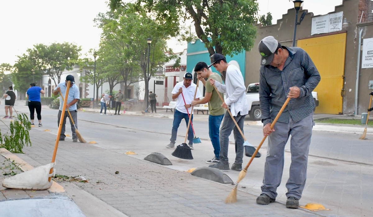 En Salvador Alvarado llevan Jornada del Bienestar al fraccionamiento Las Torres y en calle Ferrocarril