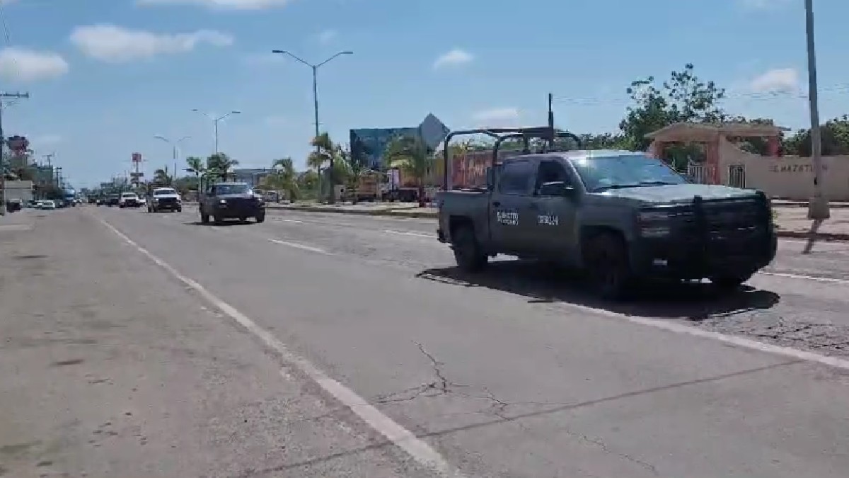 Se despliega convoy de militares hacia la salida norte de Mazatlán