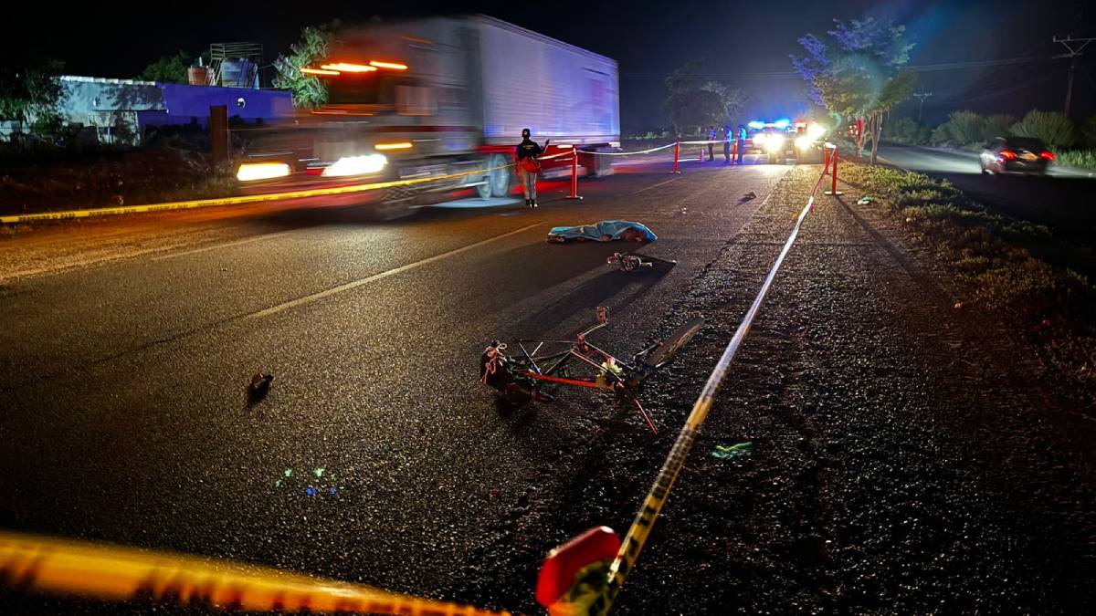 Muere ciclista tras ser arrollado por un automóvil en la rúa Mochis-El Fuerte