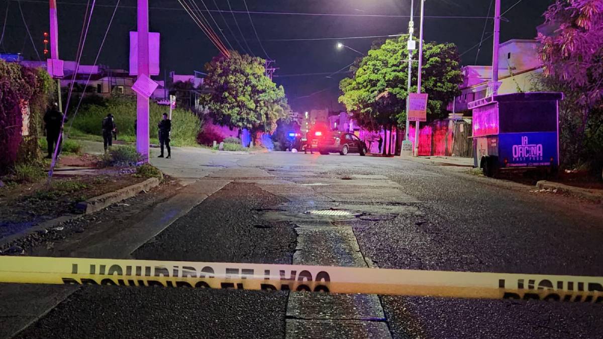 Rosalva tenía 43 años; identifican a mujer ejecutada a balazos al interior de un carro en Montebello, Culiacán