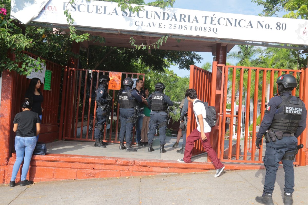 Continúa el Operativo de Proximidad en escuelas de Sinaloa