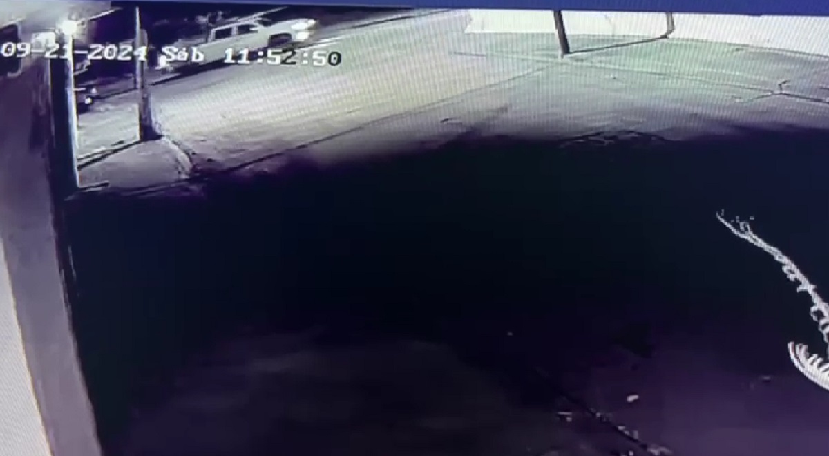 Civiles armados se enfrentan con elementos de la GN en la colonia Laurel Pinos de Culiacán