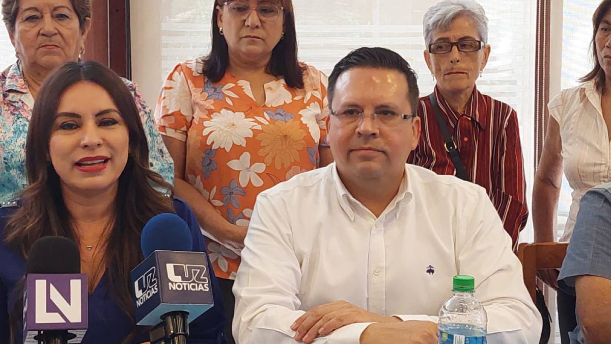 Panistas en Ahome refrendan el apoyo a Wendy Barajas y Jacob Pérez por la dirigencia estatal del partido