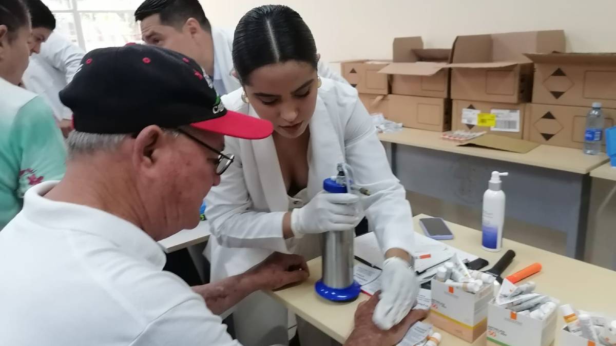 Se lleva a cabo la primera jornada dermatológica totalmente gratuita en Mazatlán