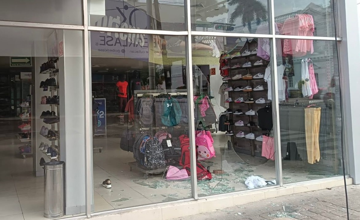 Ya son 25 los comercios vandalizados durante los últimos días en Culiacán