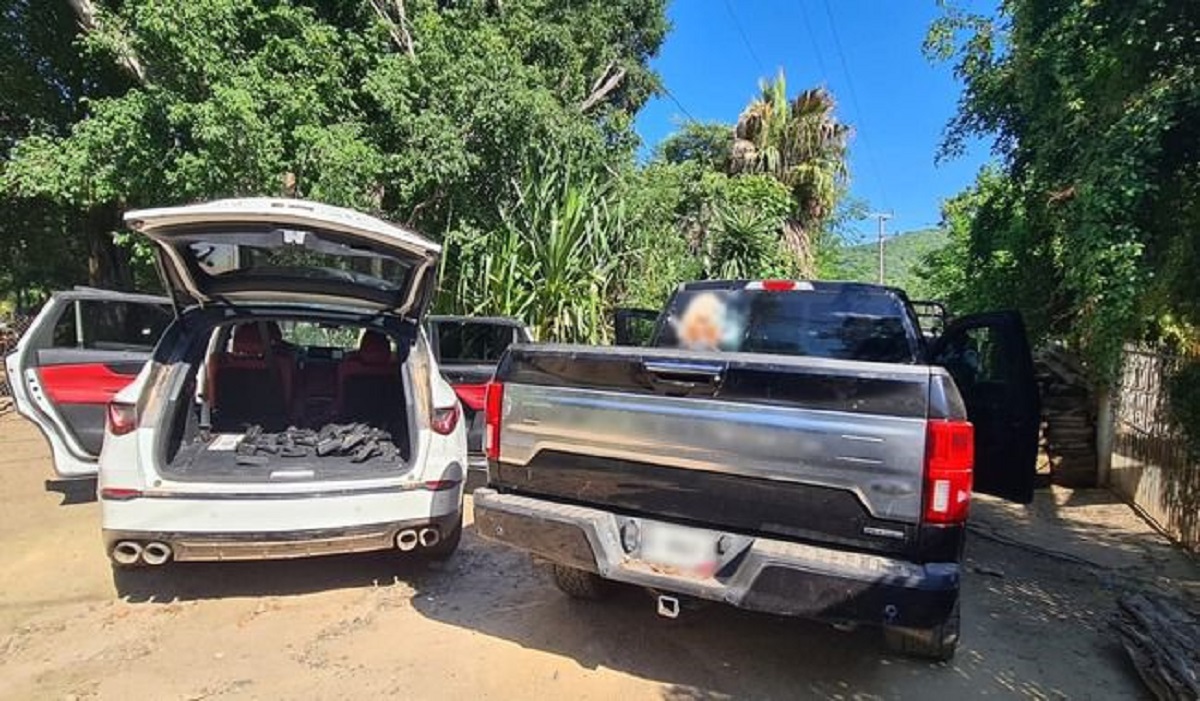 ¡Hasta un dron y una antena satelital! Tras repeler agresión, Guardia Nacional asegura arsenal bélico en Culiacán