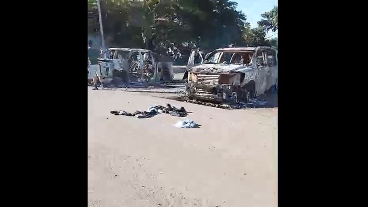 ¡Tres estaban quemados! Siete vehículos asegurados, el saldo del enfrentamiento en El Atorón, Culiacán