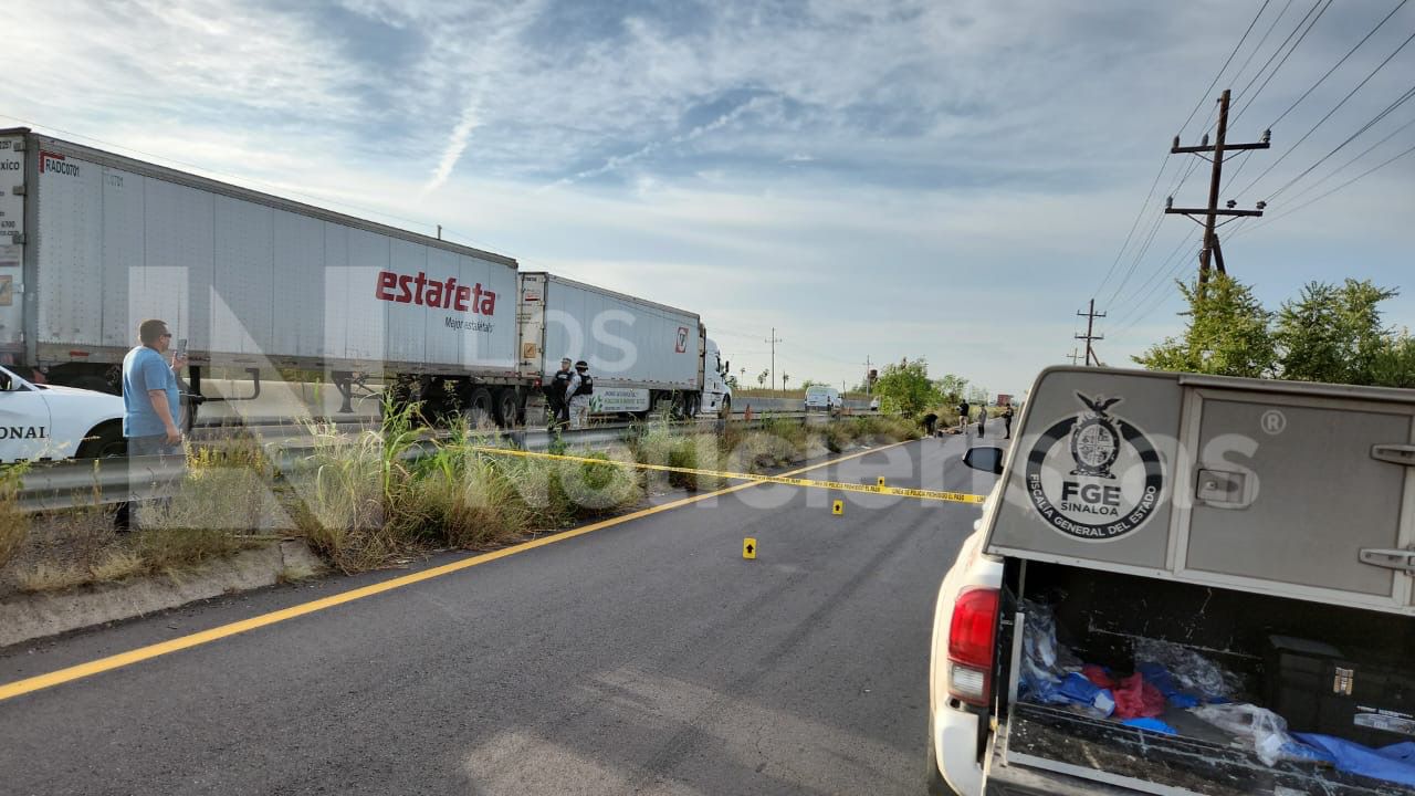 Muere hombre de 57 años al ser atropellado sobre la Culiacán-Eldorado