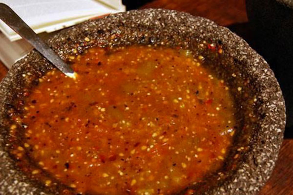 ¿Burbujas en tu salsa? Aprende a identificar si está en buen estado