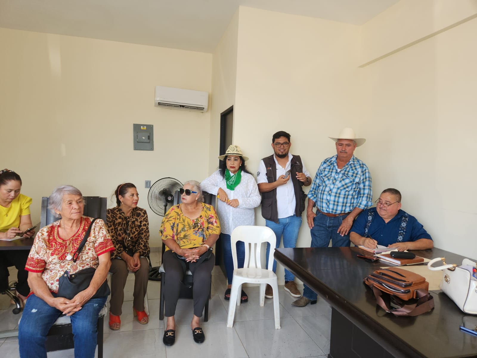 Se reúnen mujeres campesinas de Guasave con próximo titular de Diconsa
