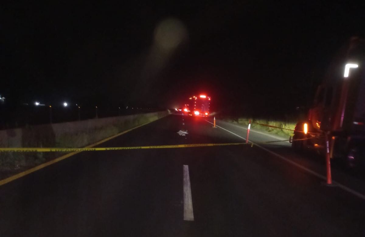 Hombre muere arrollado sobre la México 15, en Guasave