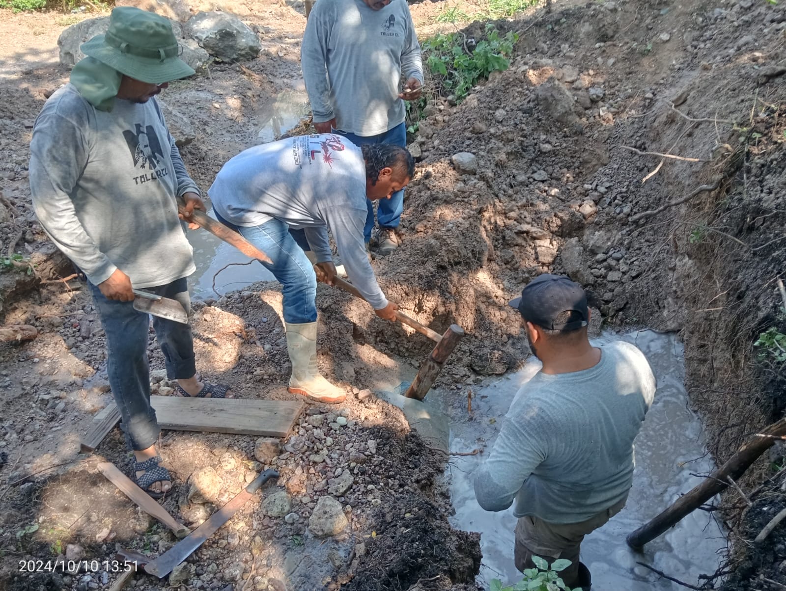 Se rompe tubería inmobiliaria y afecta el suministro de agua en 150 colonias de Mazatlán