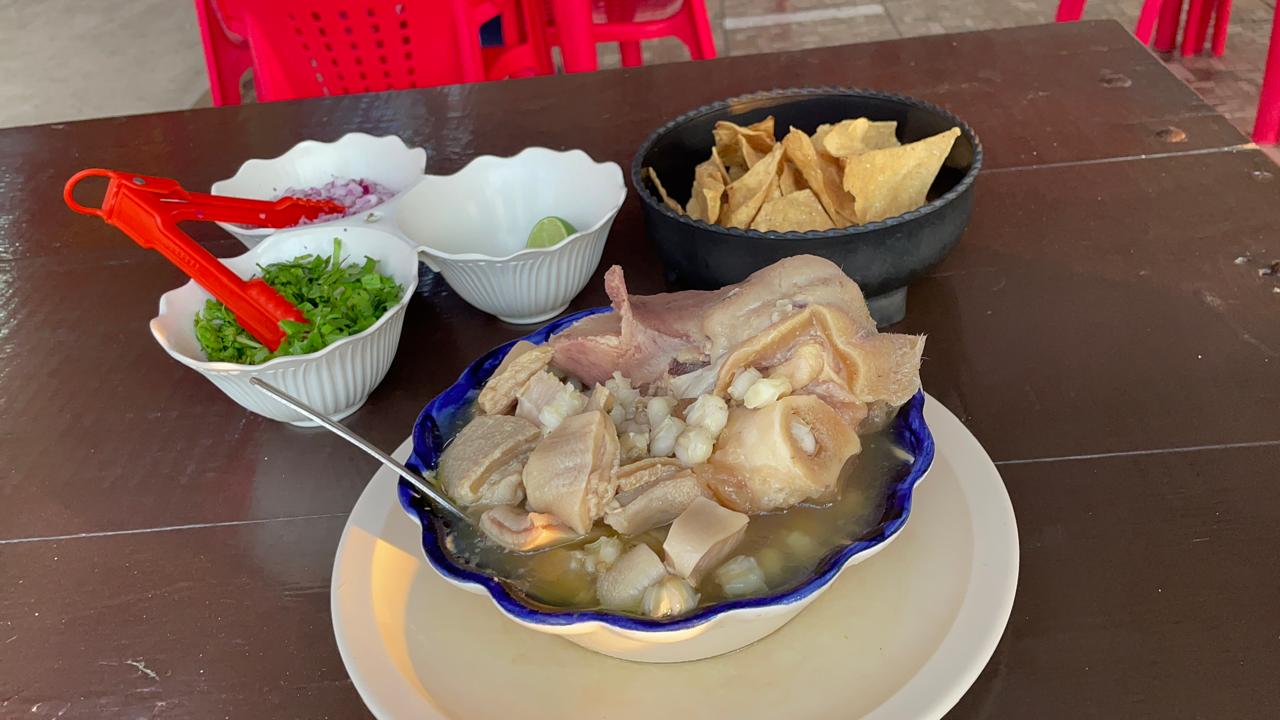 Por gracia de Dios y el gusto de los comensales, doña Güera abre su tercera sucursal en Guasave