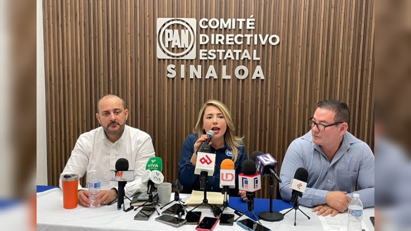 Roxana Rubio pide a autoridades universitarias aplicar la Ley orgánica de la UAS