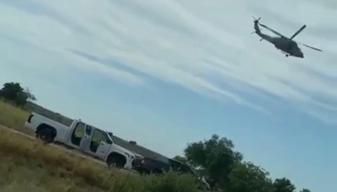 Cuatro vehículos baleados y asegurados en la Maxipista y otros tres baleados en Las Puentes, Navolato: reporta SSPE