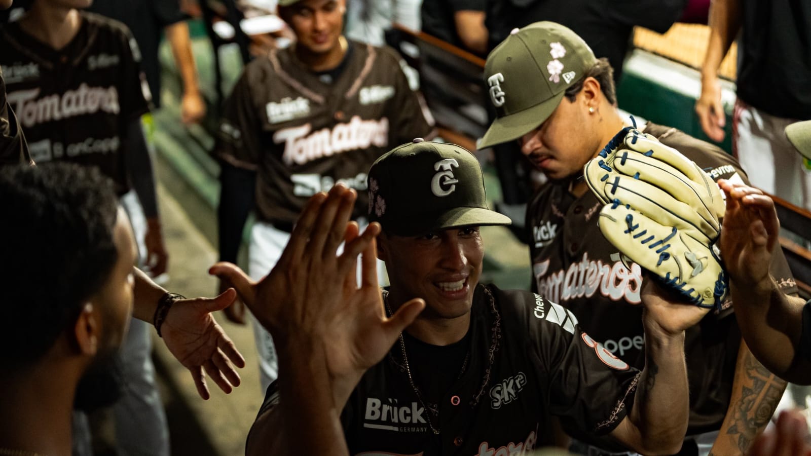 Tomateros de Culiacán derrotan a los Cañeros y suman otra serie en la Liga Mexicana del Pacífico 2024-25