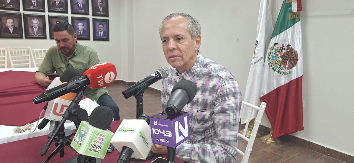 En Ahome ya iniciamos la transición; Alcalde llama a funcionarios a no estar nerviosos por querer repetir