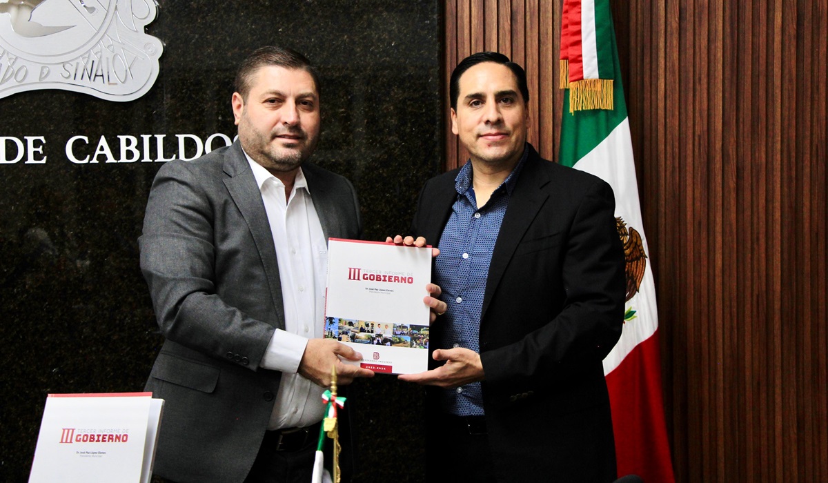 Alcalde de Badiraguato entrega su Tercer Informe al Cabildo 
