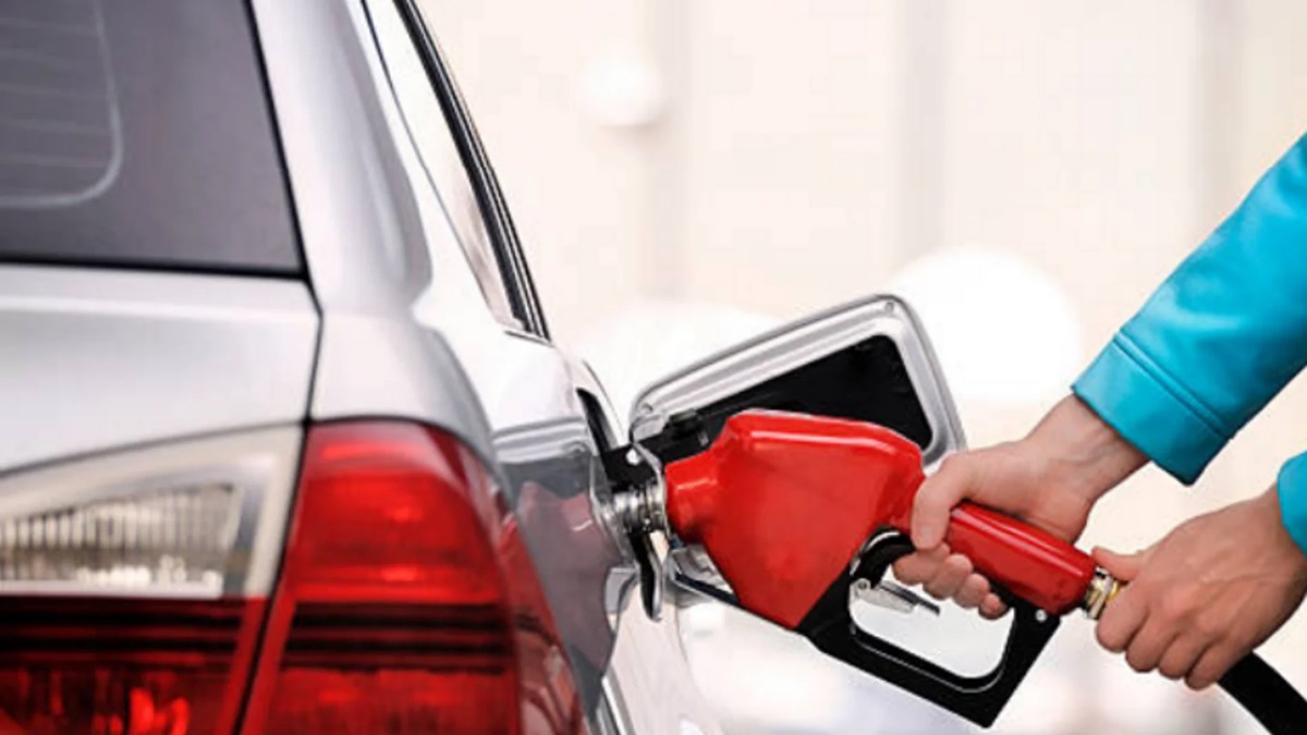 ¿De paso a la gasolinera? Checa los precios promedio de las gasolinas esta semana