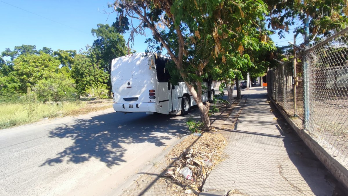 Muere uno de los motociclistas que se impactó contra un urbano en Los Mochis