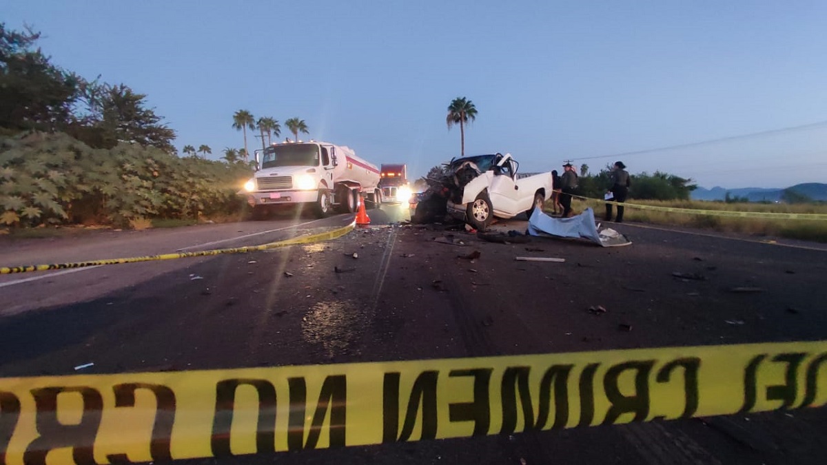 Accidente en la México 15 en Ahome deja como saldo dos personas sin vida